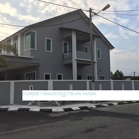 Sleepee Homestay Teluk Intan Exterior foto